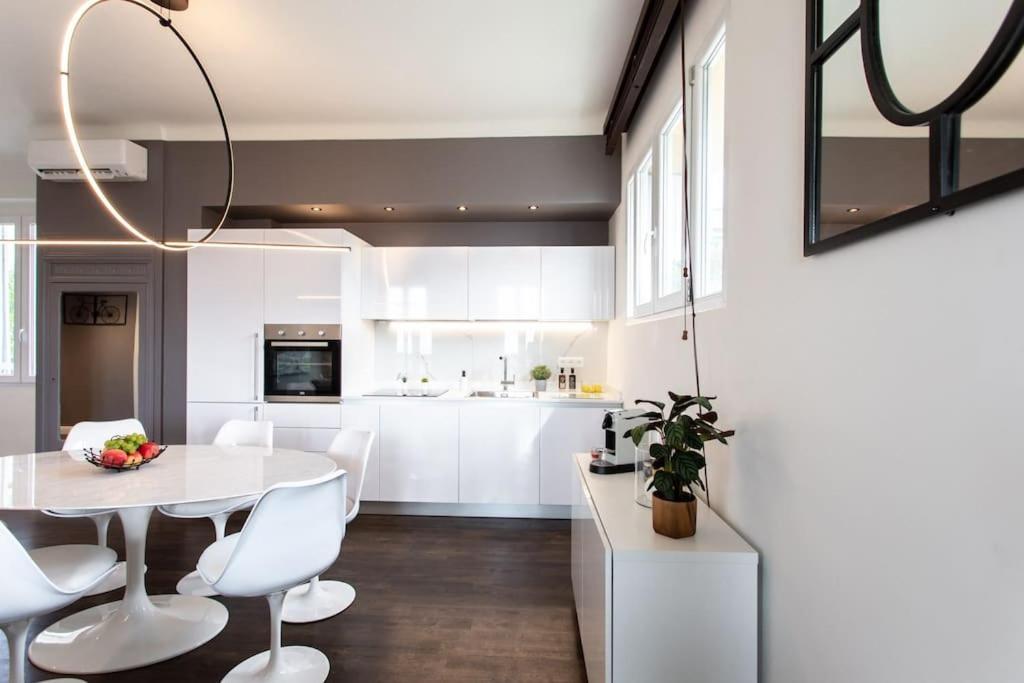 #24 Marie-Claire Suite Sea View/Balcony/Ac/5Min Port Villefranche-sur-Mer Exterior foto